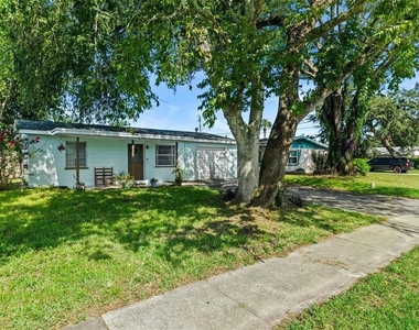 2608 Anastasia Drive - Photo Thumbnail 3