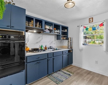 2608 Anastasia Drive - Photo Thumbnail 21