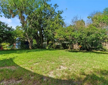 2608 Anastasia Drive - Photo Thumbnail 30