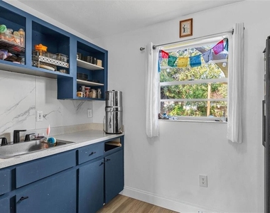 2608 Anastasia Drive - Photo Thumbnail 23