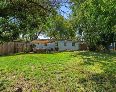 2608 Anastasia Drive - Photo Thumbnail 32