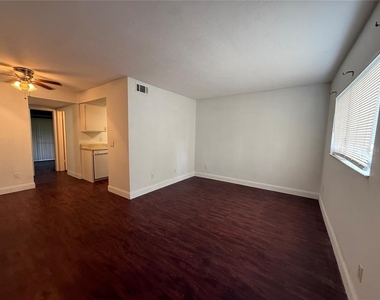 510 Sw 69th Street - Photo Thumbnail 1