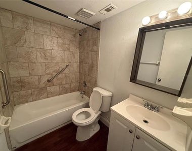 510 Sw 69th Street - Photo Thumbnail 5