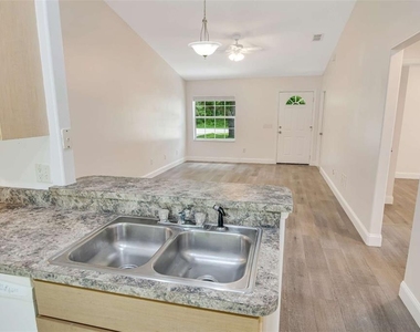 51 Wellwood Lane - Photo Thumbnail 8