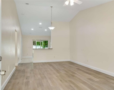 51 Wellwood Lane - Photo Thumbnail 3