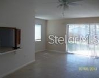 2433 Deedra Street - Photo Thumbnail 2