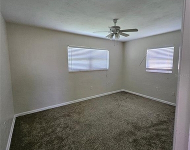 2433 Deedra Street - Photo Thumbnail 14