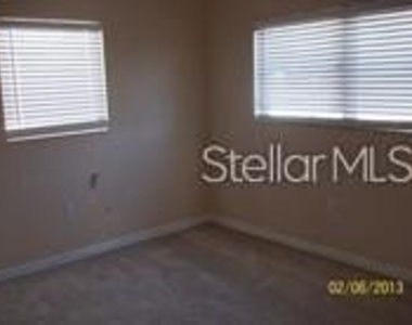 2433 Deedra Street - Photo Thumbnail 16