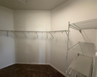 2363 Bartek Place - Photo Thumbnail 10