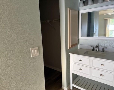 24540 Harborview Road - Photo Thumbnail 10