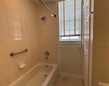 420 Wabash Terrace - Photo Thumbnail 16