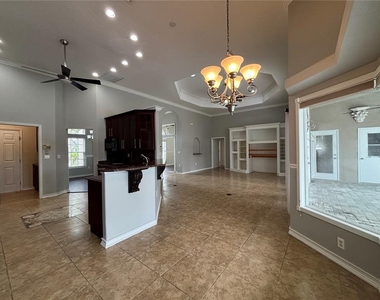 420 Wabash Terrace - Photo Thumbnail 13