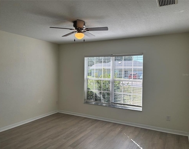 322 Mendoza Street - Photo Thumbnail 12