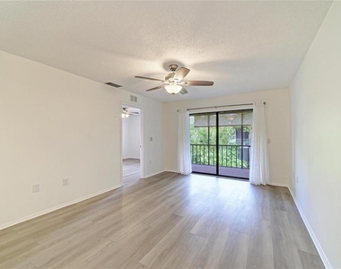 7237 Cloister Drive - Photo Thumbnail 5