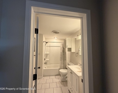 513 N Garfield Avenue - Photo Thumbnail 14
