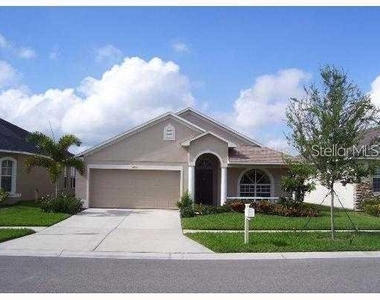 1822 Raven Glen Drive - Photo Thumbnail 1