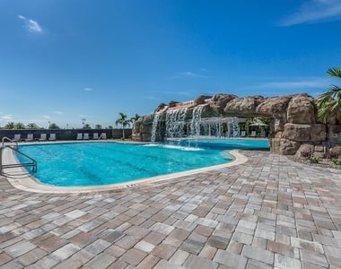 5528 Palmer Circle - Photo Thumbnail 40