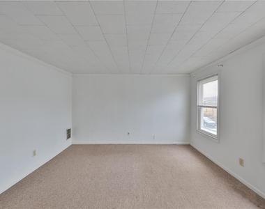 303 W Lincoln Street - Photo Thumbnail 26