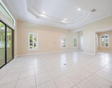 1037 River Wind Circle - Photo Thumbnail 14