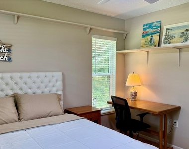 641 Hancock Avenue - Photo Thumbnail 11