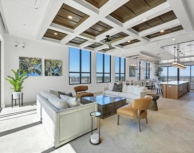 33 S Palm Avenue - Photo Thumbnail 35