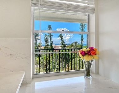 4540 Gulf Of Mexico Drive - Photo Thumbnail 9