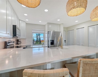 4540 Gulf Of Mexico Drive - Photo Thumbnail 11