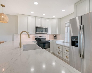 4540 Gulf Of Mexico Drive - Photo Thumbnail 8