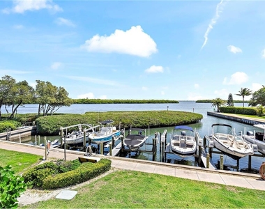 4540 Gulf Of Mexico Drive - Photo Thumbnail 45