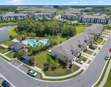 10348 Oakside Drive - Photo Thumbnail 30