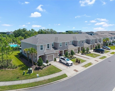 10348 Oakside Drive - Photo Thumbnail 23