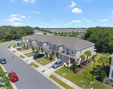 10348 Oakside Drive - Photo Thumbnail 25