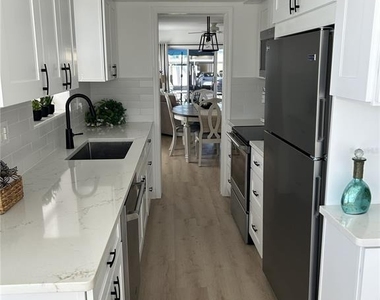 3808 Gulf Of Mexico Drive - Photo Thumbnail 9