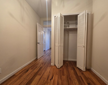 155 Bleecker Street - Photo Thumbnail 8
