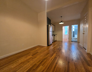 155 Bleecker Street - Photo Thumbnail 5