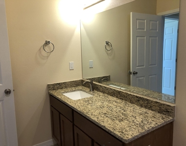 7581 Le Conte Drive - Photo Thumbnail 8