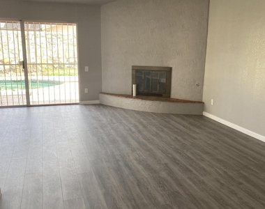 10801 Jack Fleck Drive - Photo Thumbnail 8