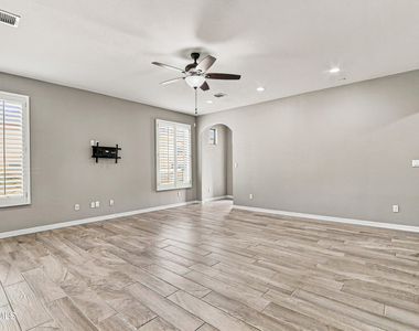 10748 Walden Pond Street - Photo Thumbnail 17