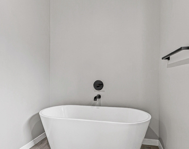 10748 Walden Pond Street - Photo Thumbnail 5