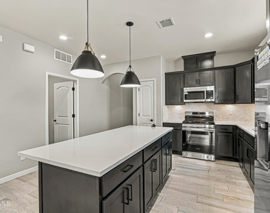 10748 Walden Pond Street - Photo Thumbnail 22