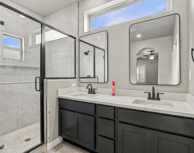 10748 Walden Pond Street - Photo Thumbnail 6