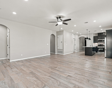 10748 Walden Pond Street - Photo Thumbnail 16