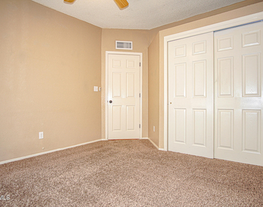 1316 Desierto Azul Drive - Photo Thumbnail 15