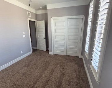 12300 Hartlepool Drive - Photo Thumbnail 10