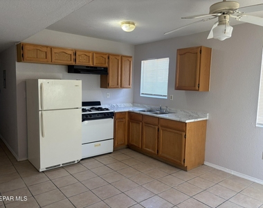 7142 Dale Road - Photo Thumbnail 2