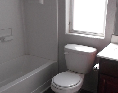 612 Natasha Place - Photo Thumbnail 16