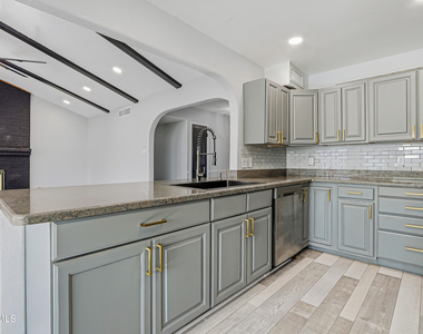 1509 Finsterwald Place - Photo Thumbnail 14
