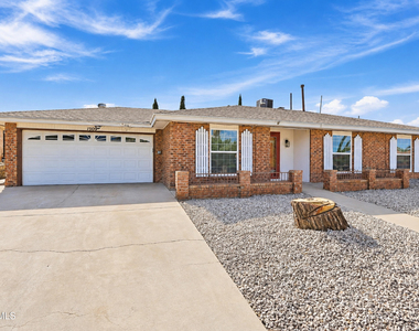 1509 Finsterwald Place - Photo Thumbnail 5