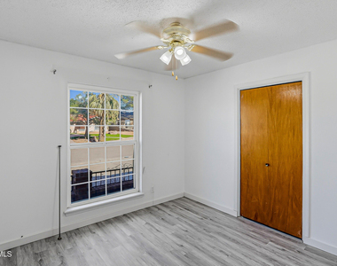 1509 Finsterwald Place - Photo Thumbnail 23