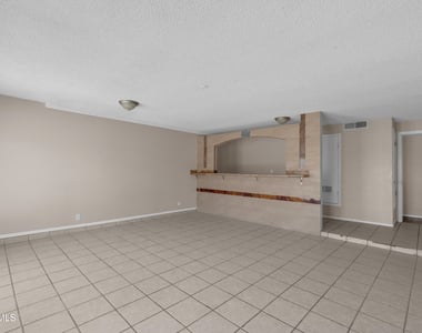5917 Chippendale Avenue - Photo Thumbnail 23